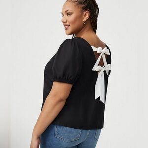 NWT - Torrid Studio Poplin Back Bow Top- Size 0